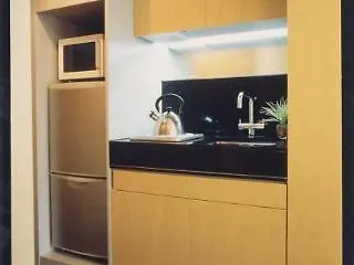 Elite Apartment Shinjuku West Tokyo 4*,